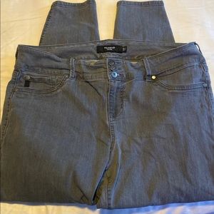 Torrid 20 jeans gray